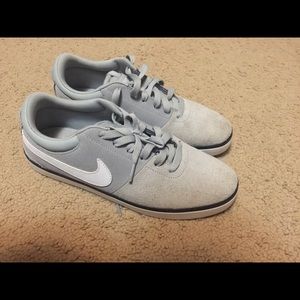 Grey Nike Sb